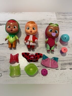 Cry Babies 3 Dolls & Accessories